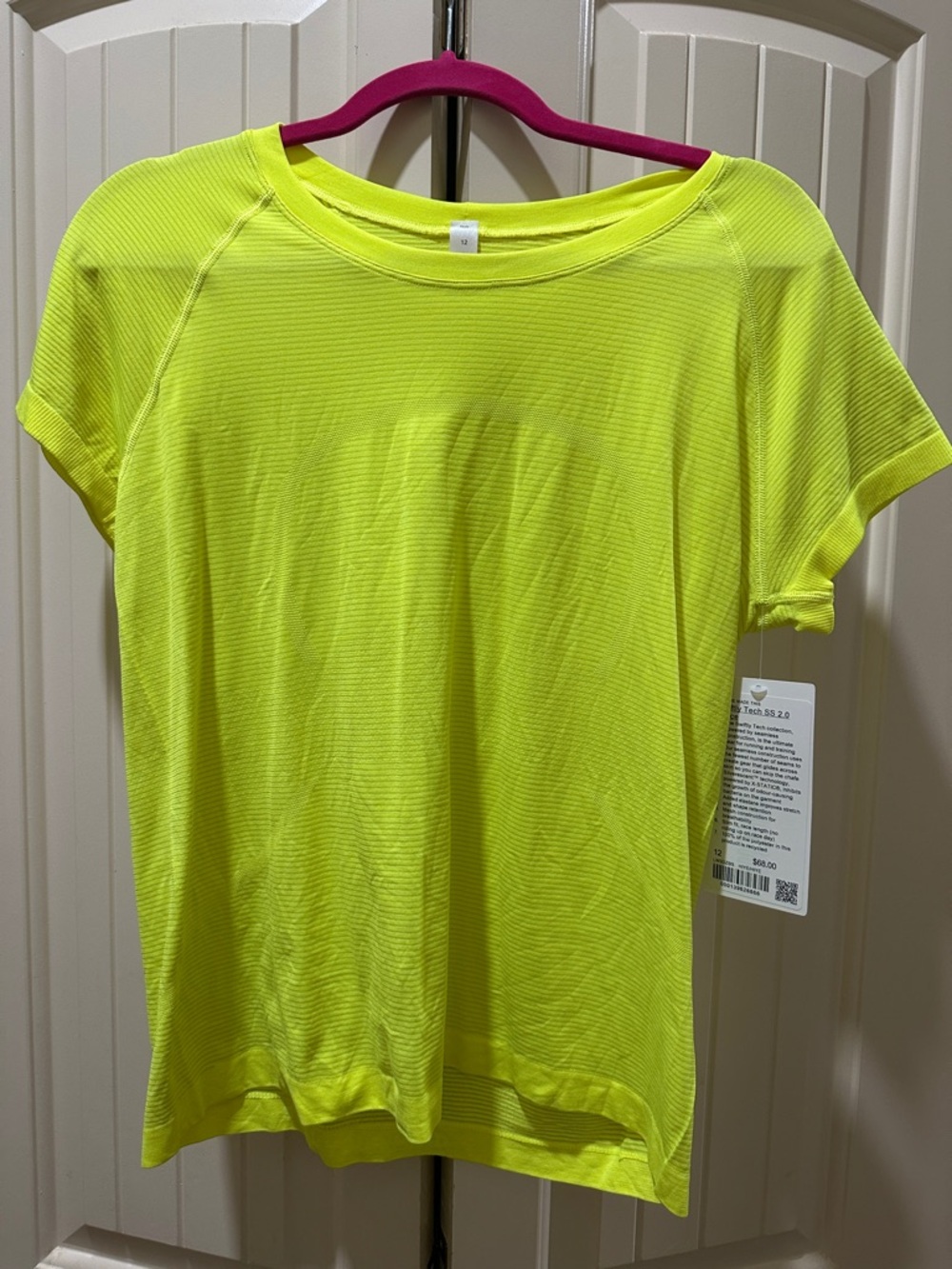 lululemon athletica Neon Yellow Short Sleeve Tee